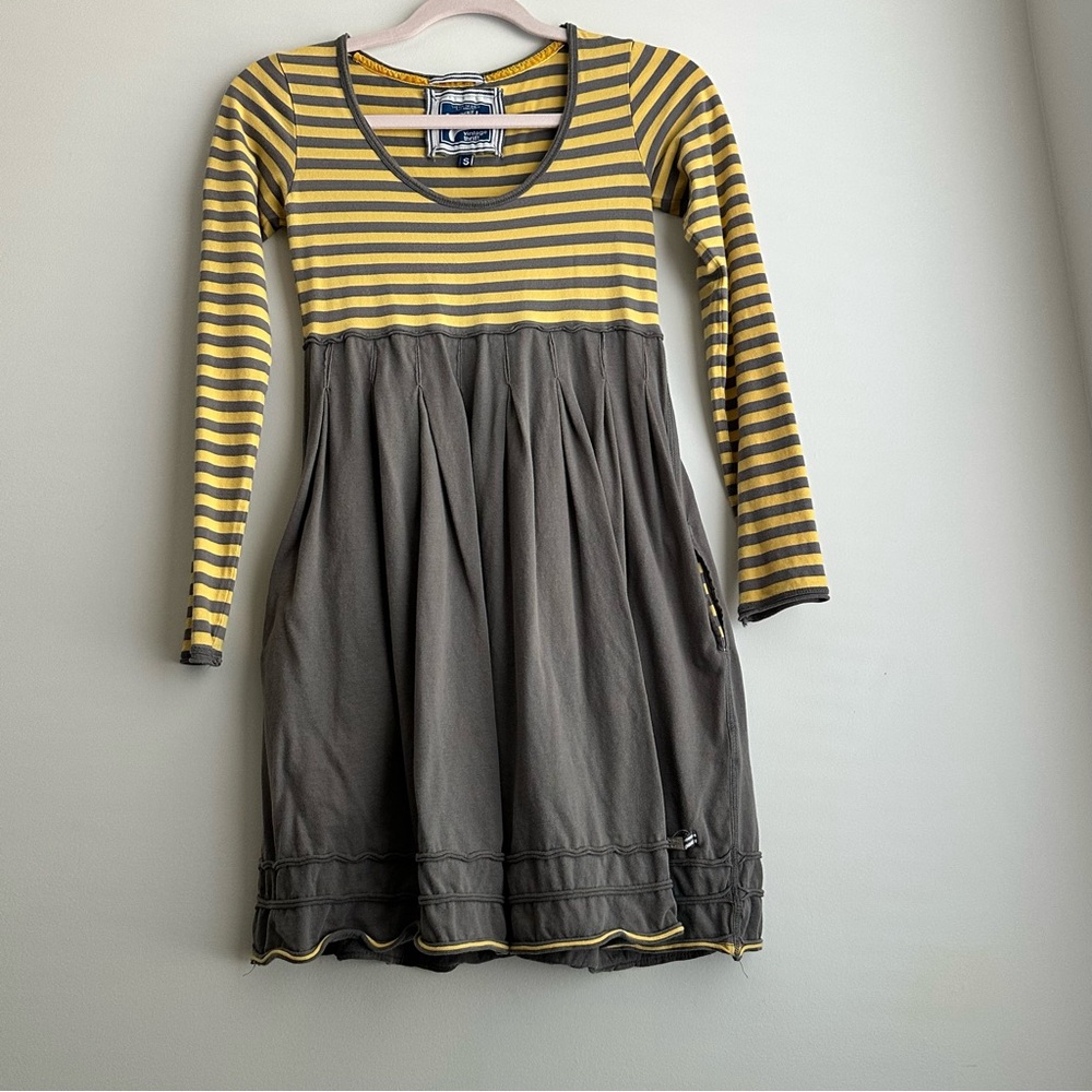 Y2k Superdry Yellow and Grey Ruffled Casual Fit and Flare Dress S